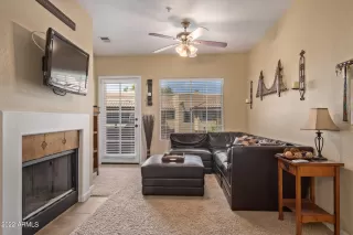 Photo #4: 6462931 Listing