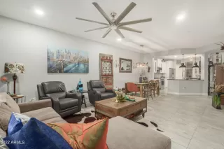 Photo #5: 6463376 Listing 