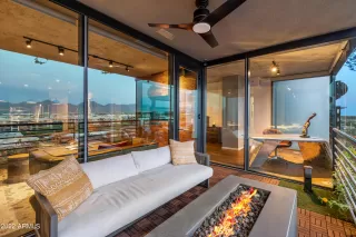 Photo #1: 6463472 Listing 