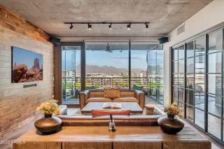 Photo #5: 6463472 Listing 