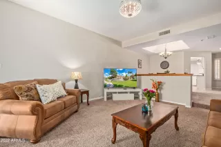 Photo #5: 6463791 Listing 
