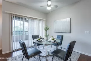 Photo #6: 6464097 Listing