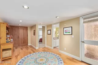 Photo #3: 6464100 Listing 
