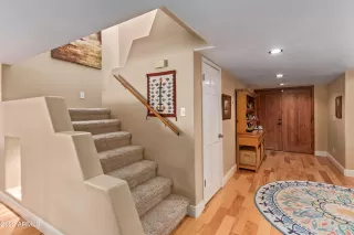 Photo #4: 6464100 Listing 