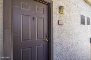 Photo #3: 6464153 Listing