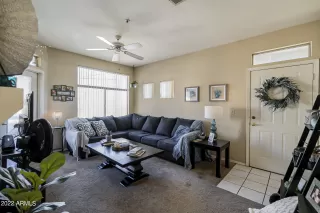 Photo #4: 6464153 Listing