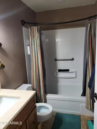 Photo #6: 6464328 Listing 