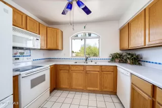 Photo #2: 6464497 Listing