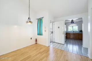 Photo #3: 6464497 Listing