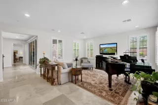 Photo #3: 6464780 Listing 