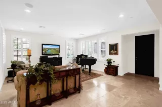 Photo #4: 6464780 Listing 