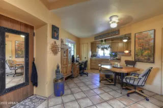 Photo #6: 6464818 Listing