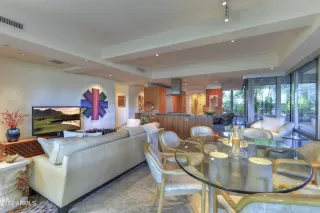 Photo #6: 6465095 Listing 
