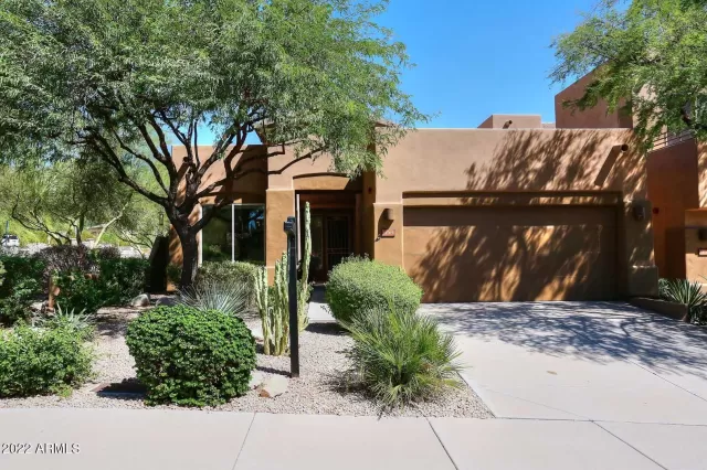 MLS: 6465413 Condo For Sale