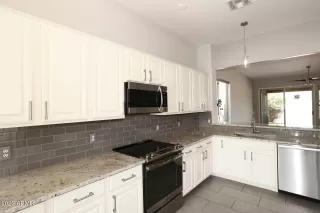 Photo #5: 6465413 Listing 