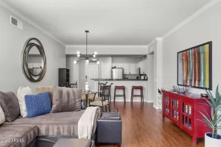 Photo #4: 6465425 Listing