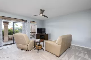 Photo #6: 6465746 Listing 