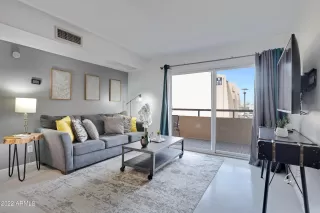 Photo #3: 6465894 Listing