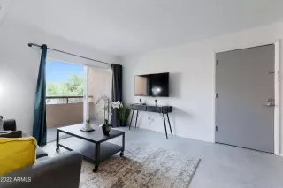 Photo #4: 6465894 Listing