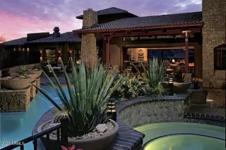 Photo #4: 6465964 Listing