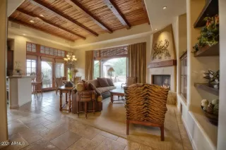 Photo #6: 6465964 Listing