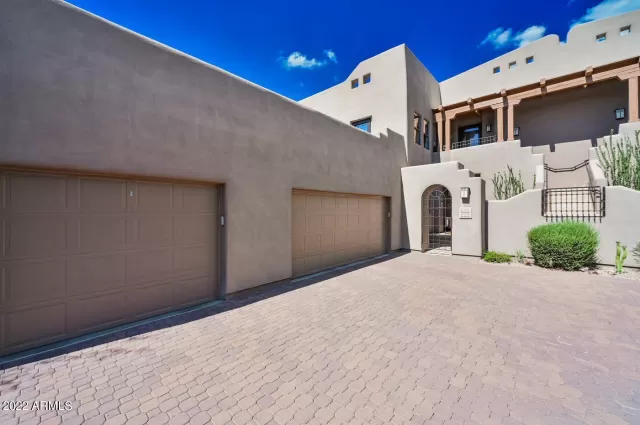 MLS: 6465971 Condo For Sale