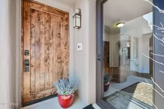 Photo #1: 6465971 Listing 