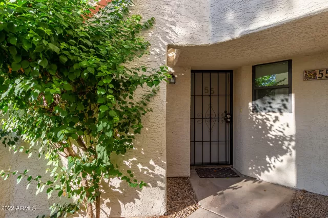 MLS: 6466118 Condo For Sale