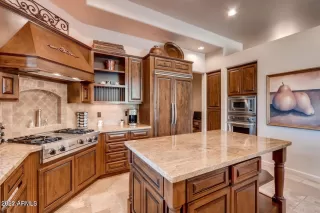 Photo #6: 6466310 Listing 