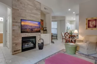 Photo #6: 6466348 Listing