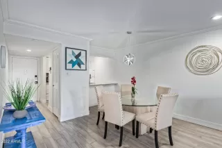 Photo #6: 6466376 Listing