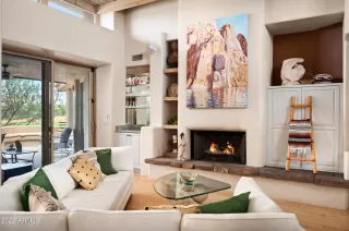 Photo #5: 6466381 Listing