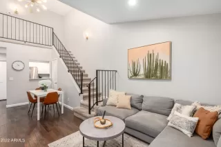 Photo #4: 6466684 Listing