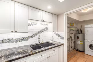 Photo #2: 6466933 Listing