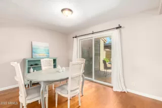 Photo #6: 6466933 Listing