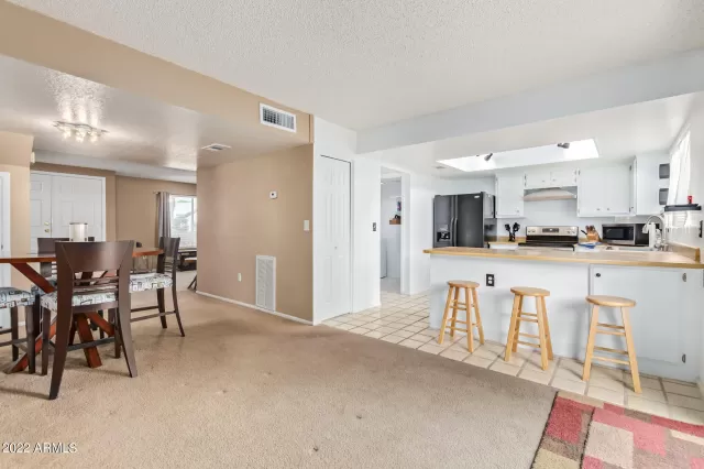 MLS: 6467121 Condo For Sale