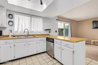 Photo #2: 6467121 Listing 