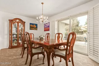 Photo #5: 6467139 Listing