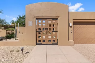 Photo #6: 6467288 Listing