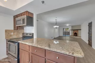 Photo #4: 6467373 Listing