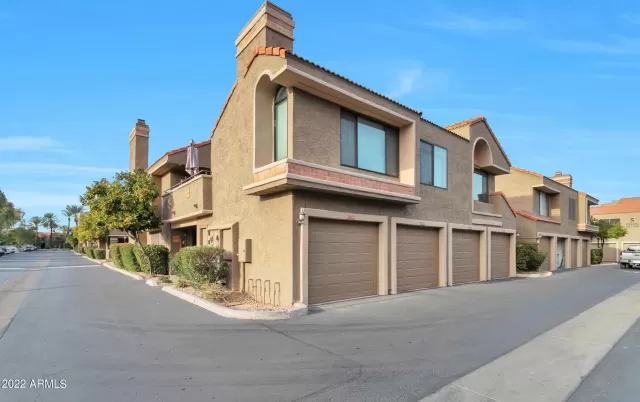 MLS: 6467421 Condo For Sale