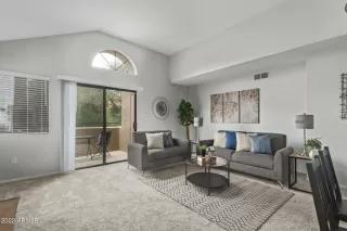 Photo #2: 6467421 Listing