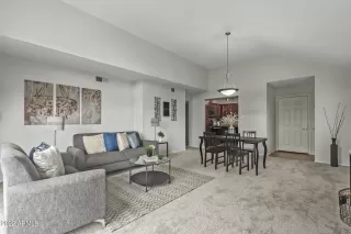 Photo #3: 6467421 Listing