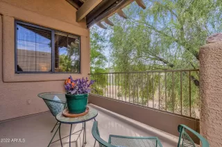 Photo #5: 6467459 Listing