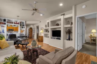 Photo #6: 6467459 Listing