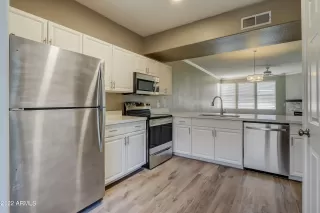 Photo #1: 6467688 Listing