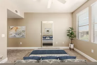 Photo #6: 6467688 Listing