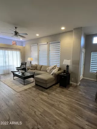 Photo #5: 6467964 Listing 