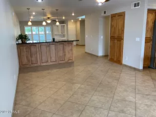 Photo #2: 6468002 Listing 