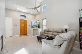 Photo #3: 6468230 Listing